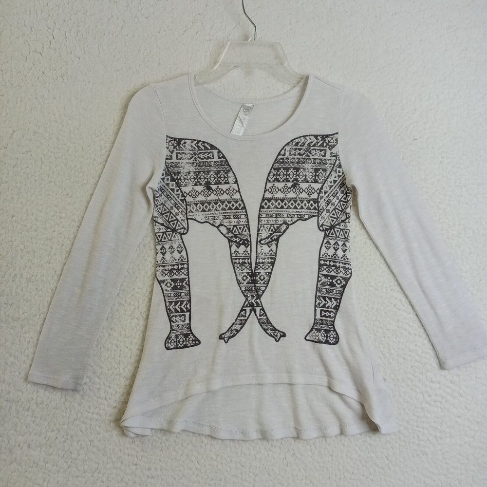 BeauTees Top Womens‎ Large Elephant Print White Long Sleeve Scoop Neck Poly